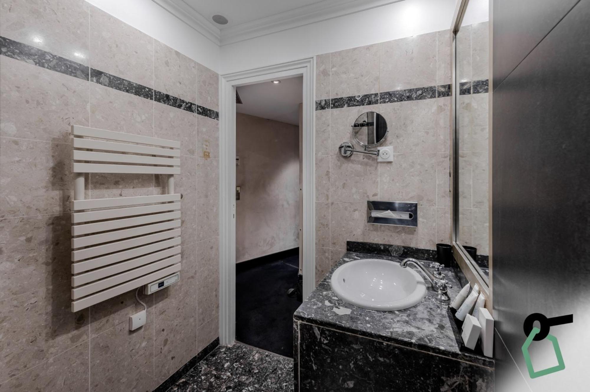 Hotiday Room Collection - Paris Arc De Triomphe ภายนอก รูปภาพ